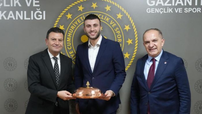 Gaziantep İl Müdürü Şahin'e FİFA'dan ziyaret